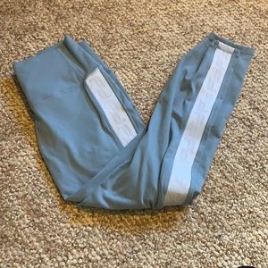 Fabletics logo leggings powerhold